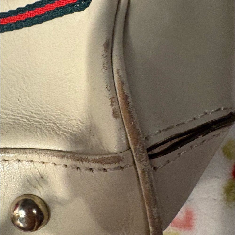 Gucci GG Canvas Mayfair Leather
2-Way Shoulder Bag/Crossbody
Tote - Picture 6 of 14